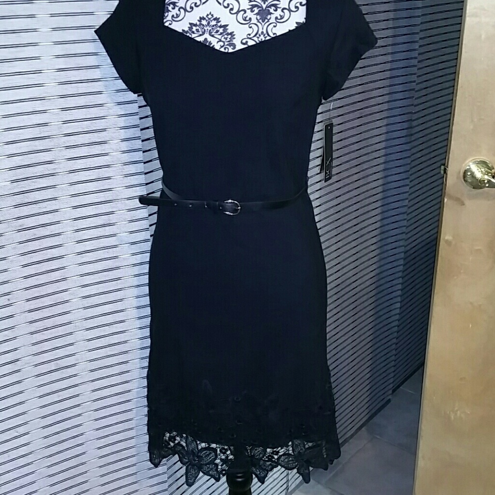 BCX BLACK DRESS - Picture 2 of 8